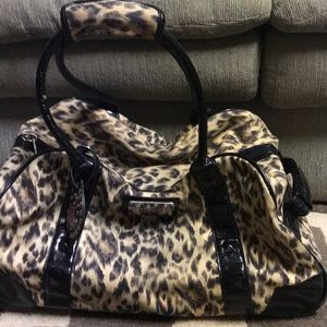 BETSEY JOHNSON ANIMAL PRINT🐆 ROLLING 💼 bag